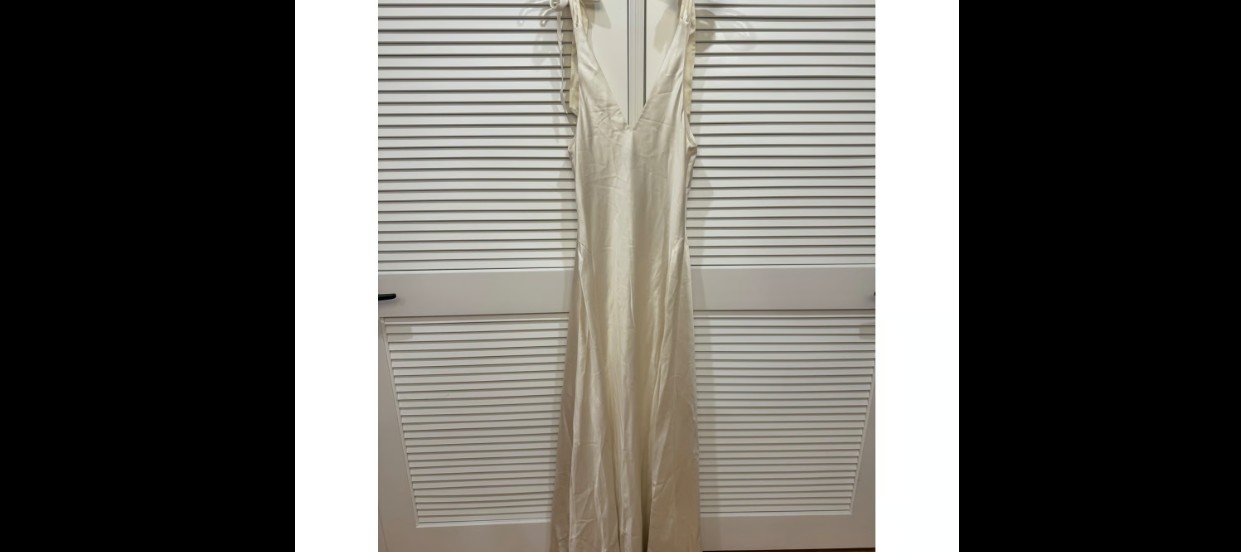 Reformation Pernille Silk Dress Ivory Bridal V Neck Tie Shoulder Maxi Gown New