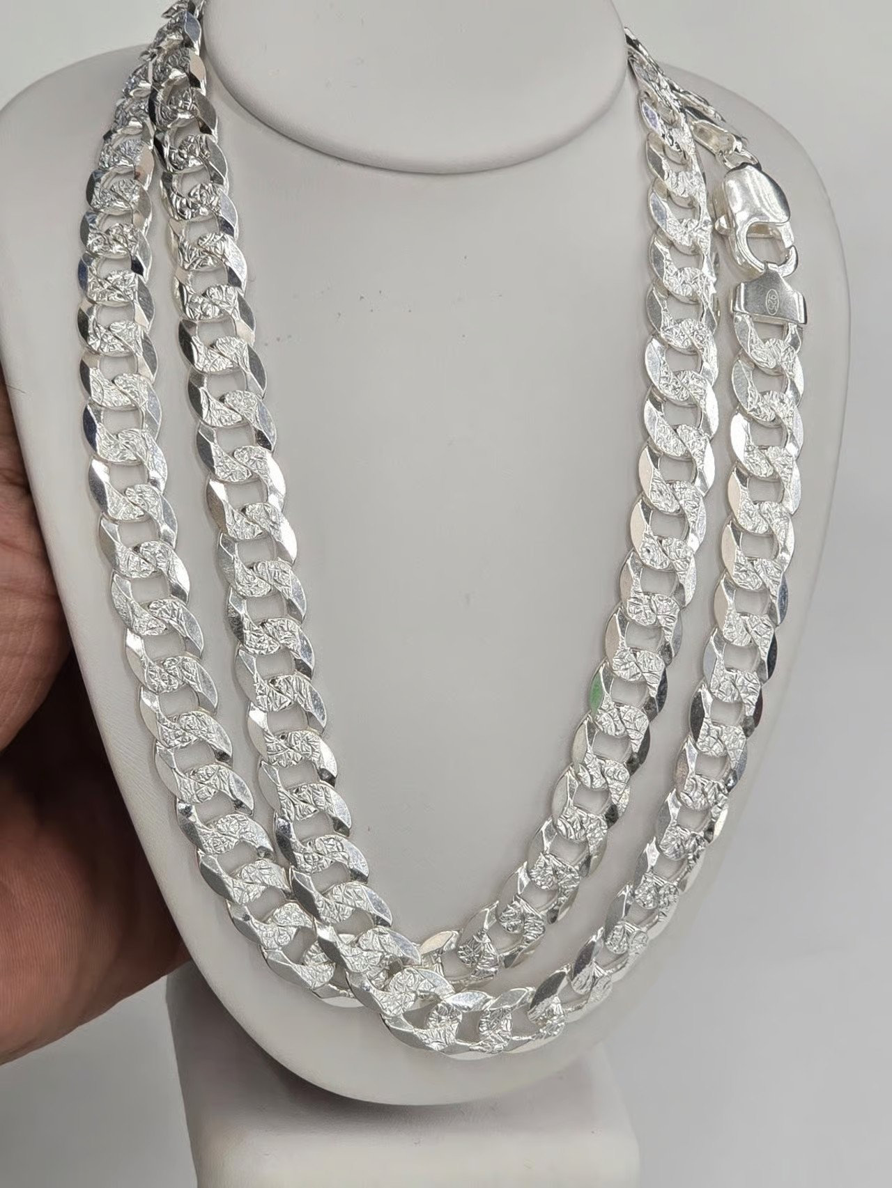925 Sterling Silver Cuban Diamond Cut Chain 9.2 mm 28 inches