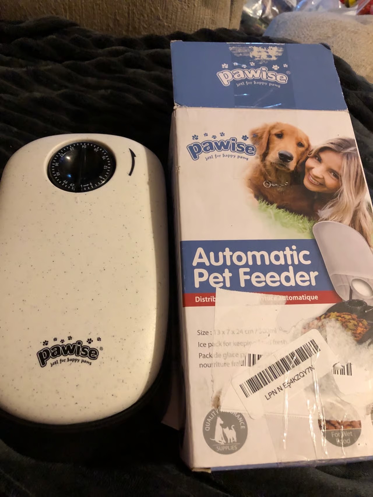 Automatic pet feeder pet supplies