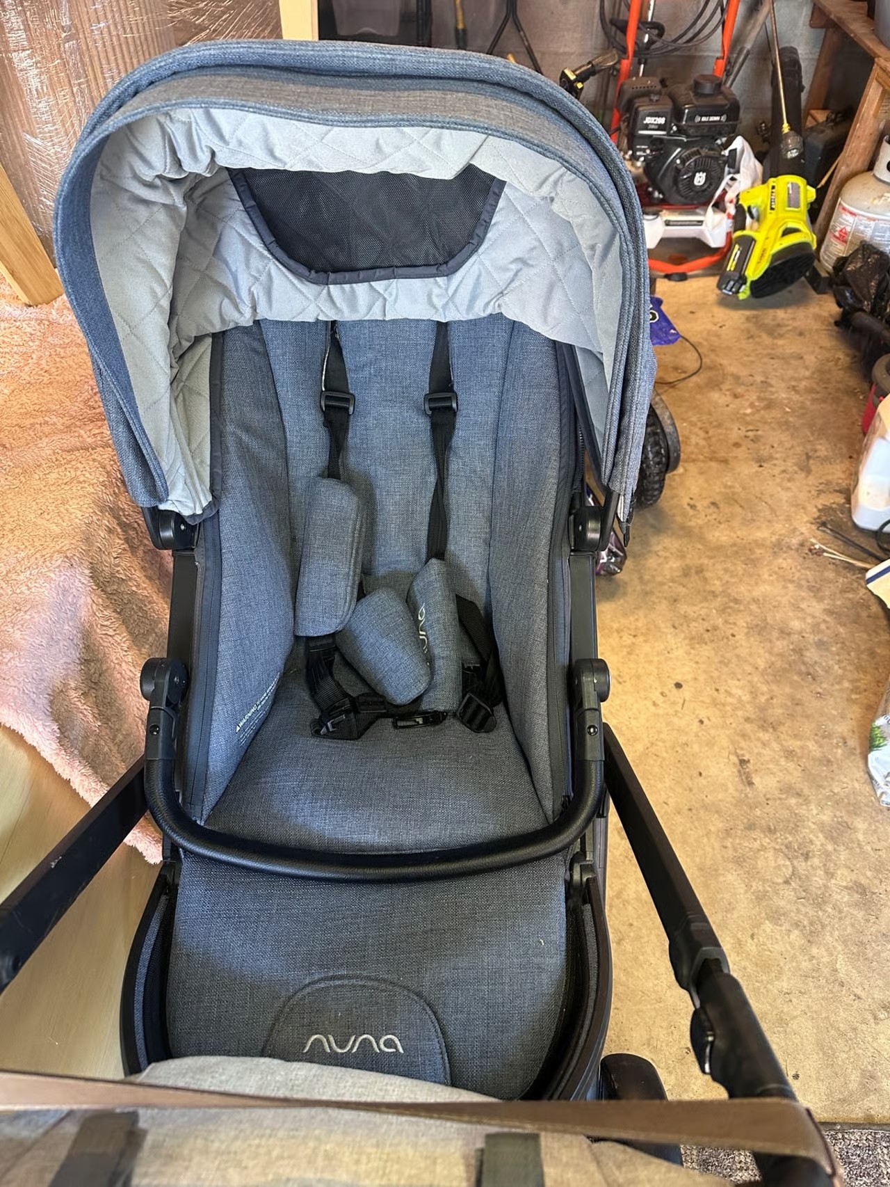 Nuna Demi sibling seat