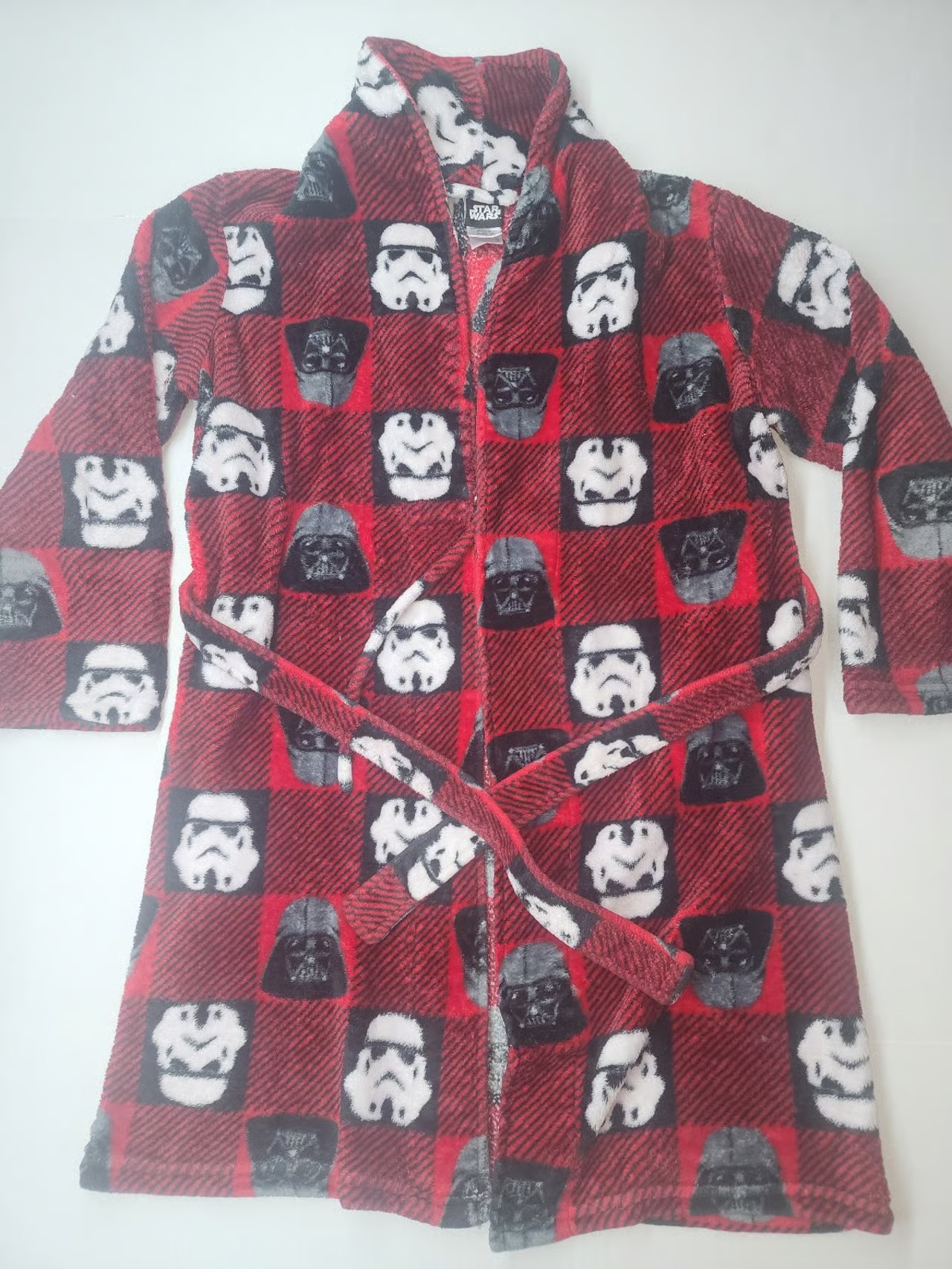Boys Star Wars fleece robe (size M 10/12) Darth Vader / Storm Troopers red black