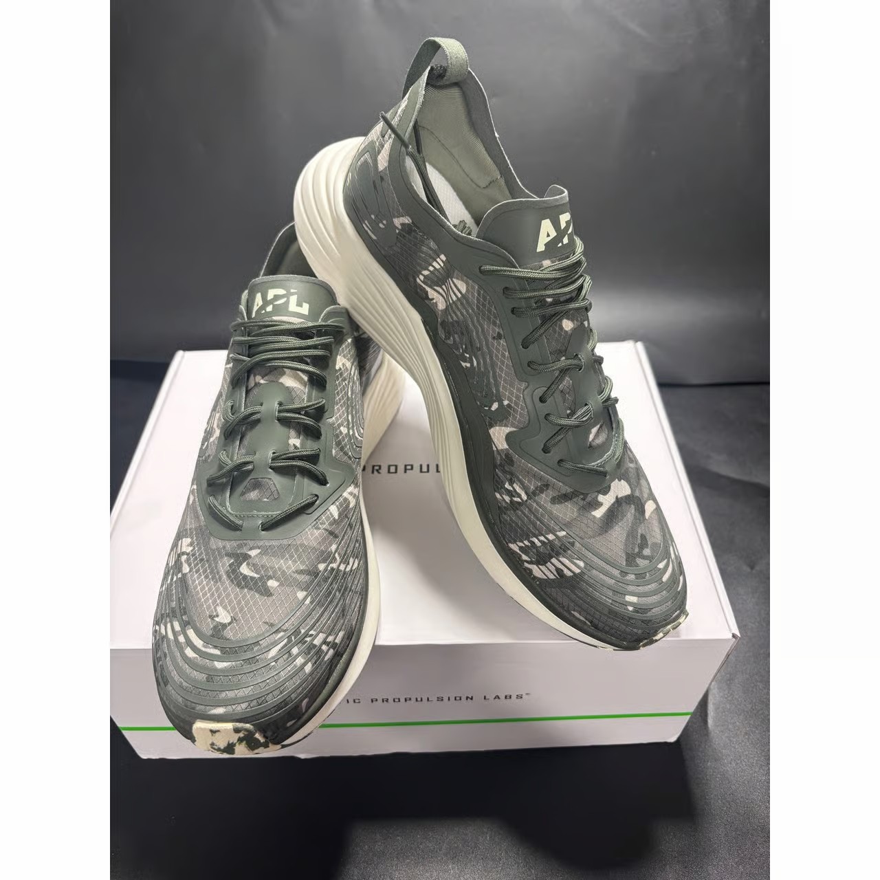 APL Streamline Men's Running Shoes