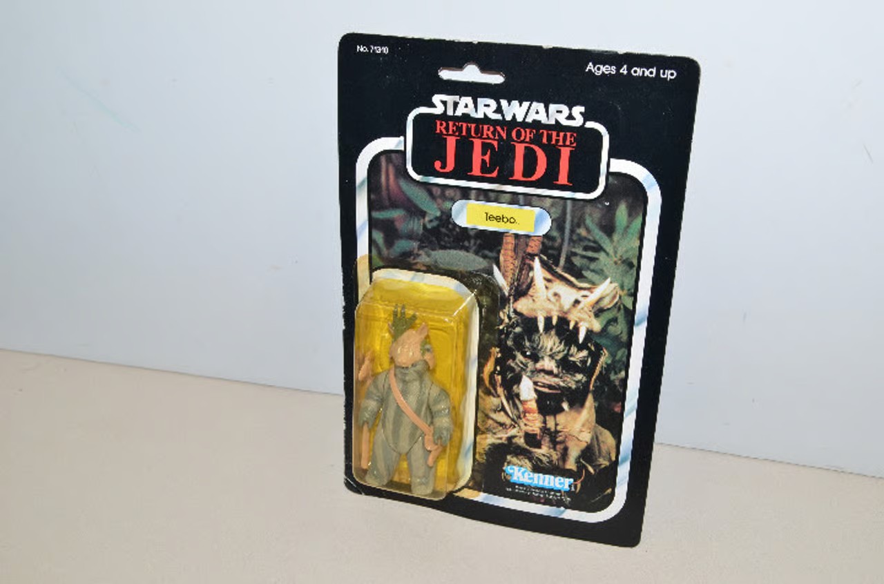 Vintage STAR WARS TEEBO Action Figure MOC ROTJ Kenner 77 Back Ewok