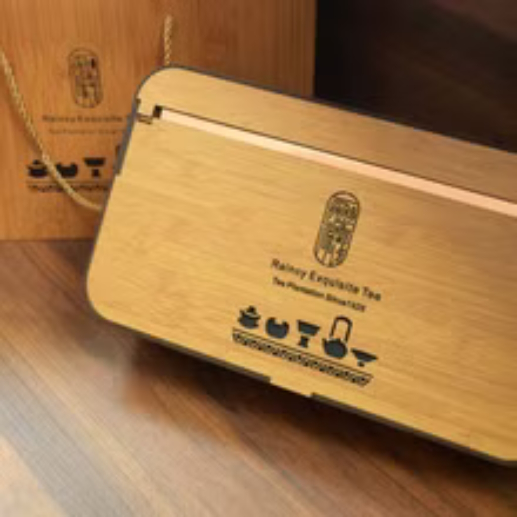 Oriental Beauty Grade 3A One Bud Two Leaves Pine Wood Gift Box (Includes Gift Bag) Gift